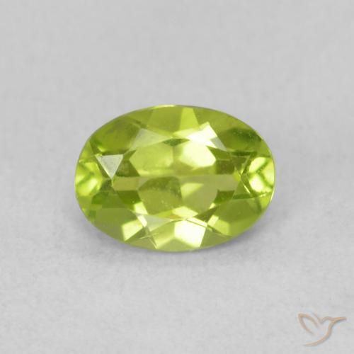 0.83ct 天然 亮绿色 橄榄石, 椭圆形, VS