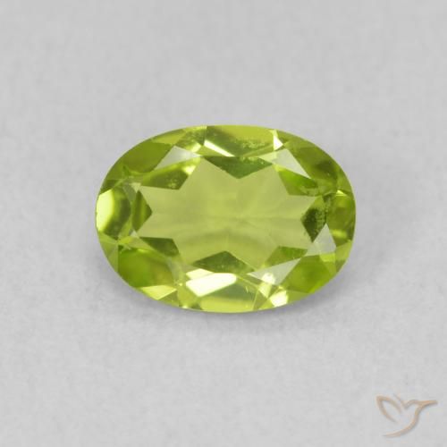 0.80ct 天然 中绿色 橄榄石, 椭圆形, VS