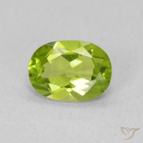 0.89ct 天然 亮绿色 橄榄石, 椭圆形, VS