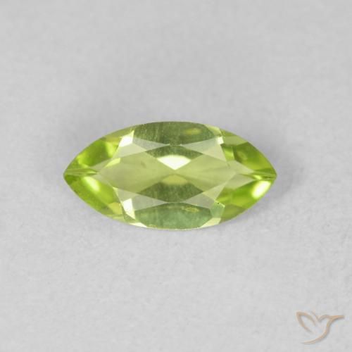 0.54ct 天然 浅活泼的绿色 橄榄石, 榄尖形, VVS-VS