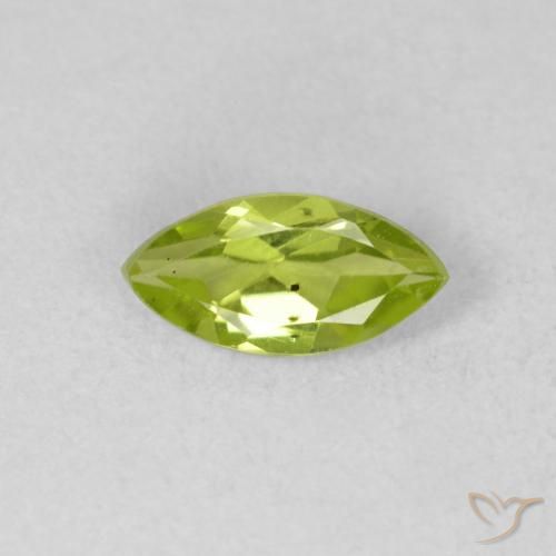 0.63ct 天然 亮绿色 橄榄石, 榄尖形, VS