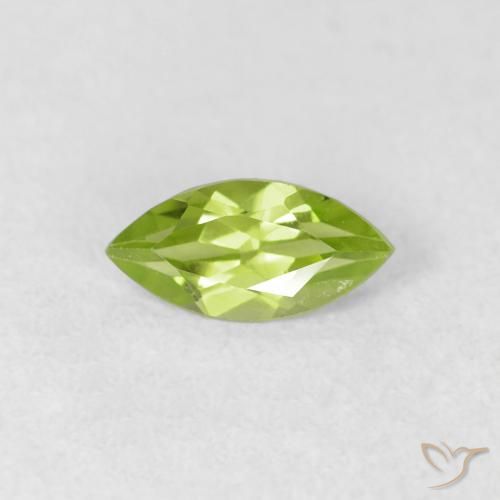 0.65ct 天然 亮绿色 橄榄石, 榄尖形, VS