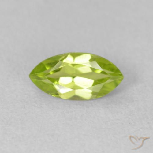 0.67ct 天然 亮绿色 橄榄石, 榄尖形, VS