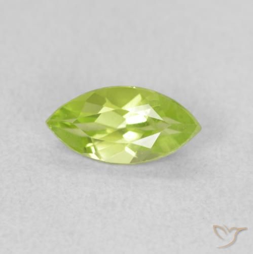 0.62ct 天然 中绿色 橄榄石, 榄尖形, VS