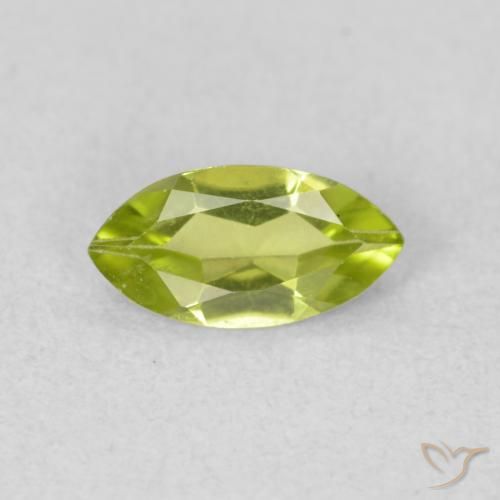 0.54ct 天然 充满活力的绿色 橄榄石, 榄尖形, VS