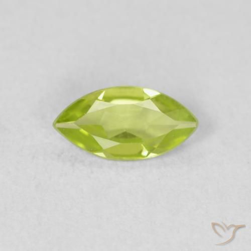 0.51ct 天然 亮绿色 橄榄石, 榄尖形, VS