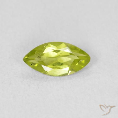 0.53ct 天然 充满活力的绿色 橄榄石, 榄尖形, VS