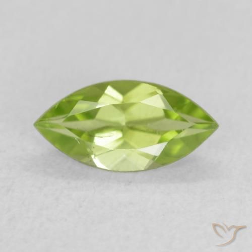 0.61ct 天然 充满活力的绿色 橄榄石, 榄尖形, VVS-VS