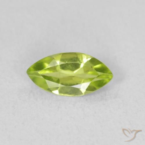 0.52ct 天然 中绿色 橄榄石, 榄尖形, VS