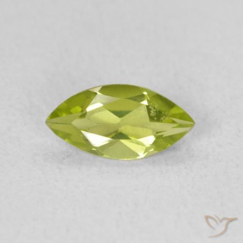 0.52ct 天然 橄榄绿色 橄榄石, 榄尖形, VS