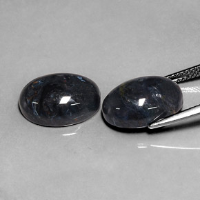 克拉天然彼得赛特，椭圆形切割，不透明