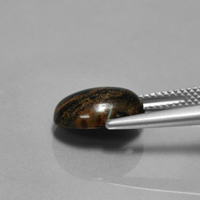 3.84克拉天然多色彼得石，椭圆形切割，11.9×9.9毫米，不透明
