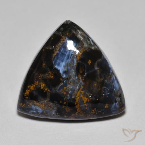 8.33克拉天然多色彼得石，三角形，16.6×15.2毫米，不透明