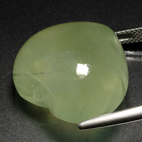 40.95克拉天然绿色葡萄石，透明，22×19.8毫米，透明/半透明