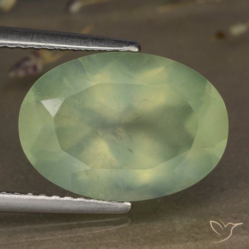 5.88ct 天然 Medium Green  葡萄石, 椭圆形, 透明/半透明