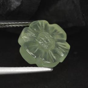 4.62克拉天然绿色葡萄石，异形，11.3×11.3毫米，半透明