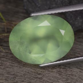 8.65克拉天然绿色葡萄石，椭圆形切割，16×12.1毫米，半透明