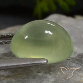 3.26克拉天然绿色葡萄石，椭圆形切割，9.9×7.6毫米，半透明