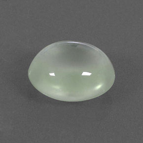 3.95克拉天然绿色葡萄石，椭圆形切割，10.8×9.3毫米，透明
