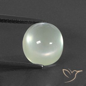 3.36ct 天然 Warm Green  葡萄石, 椭圆形, 透明/半透明