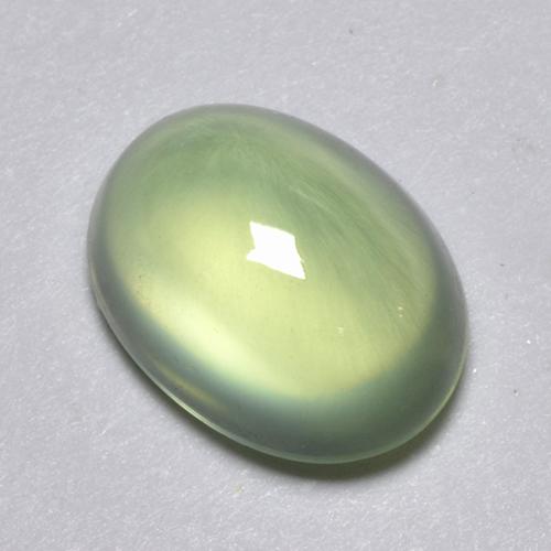 2.13克拉天然绿色葡萄石，椭圆形切割，8.7×6.6毫米，透明