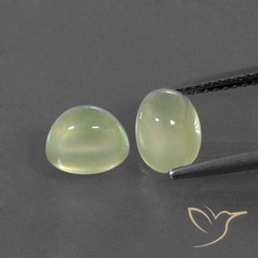 3.71ctw 天然 灰绿色 葡萄石, 椭圆形, 透明/半透明