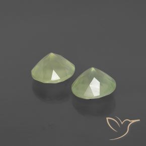 3.61克拉天然葡萄石，圆形的，透明/半透明