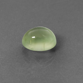 4.45克拉天然绿色葡萄石，椭圆形切割，10.7×8.6毫米，透明