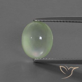 3.42ct 天然 浅黄绿色 葡萄石, 椭圆形, 透明
