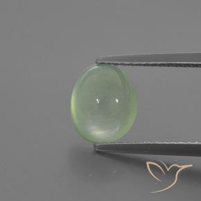 2.14ct 天然 非常浅的绿色 葡萄石, 椭圆形, 透明/半透明