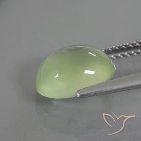 2.68克拉天然葡萄石，椭圆形，透明