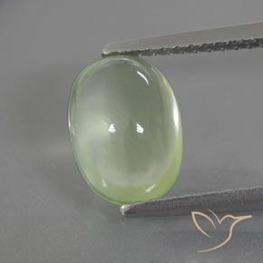 2.44ct 天然 淡梨绿色 葡萄石, 椭圆形, 透明