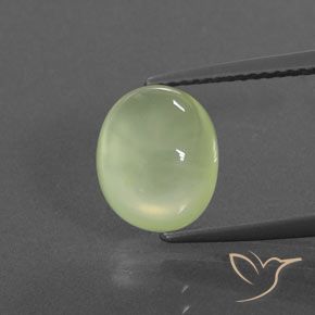 3.62ct 天然 青柠绿 葡萄石, 椭圆形, 透明/半透明