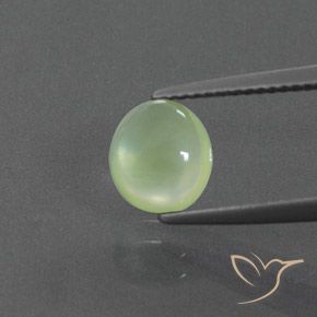 1.76ct 天然 淡柠檬绿 葡萄石, 椭圆形, 透明