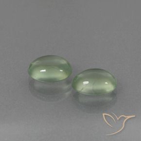 4.18克拉天然葡萄石，椭圆形，透明