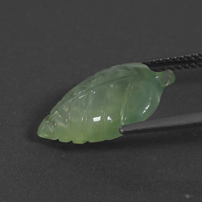 5.62克拉天然葡萄石，异形，半透明