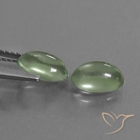 2.63克拉天然葡萄石，椭圆形，透明