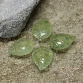 16.96克拉天然葡萄石，花形切割，透明