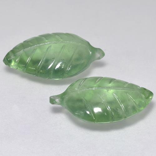 11.38天然绿色葡萄石，异形，17×10.7毫米，透明
