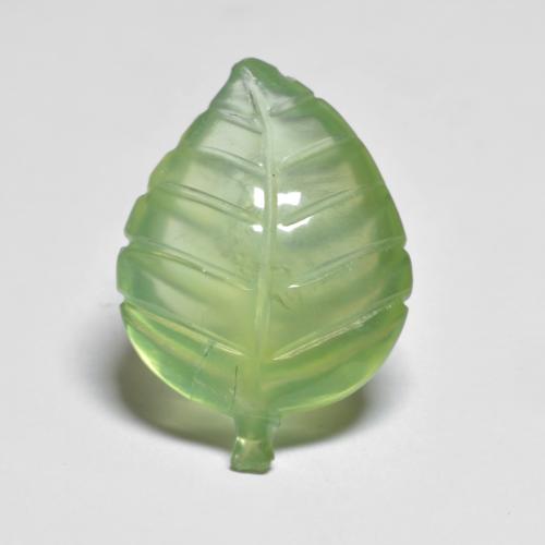 9.34克拉天然绿色葡萄石，异形，19.1×13.5毫米，透明