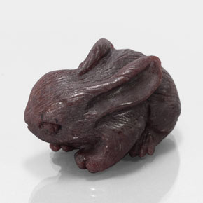 148.20克拉天然红色镁铝榴石，异形，34.6×23.3毫米，不透明