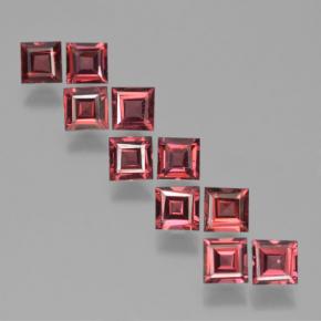 4.19天然红色镁铝榴石，方形，4×4毫米，VS