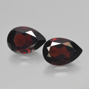 4.31天然红色镁铝榴石，梨形，10×7毫米，VVS-VS