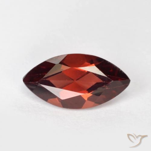 1.36ct 天然 暗红色 镁铝榴石石榴石, 榄尖形, VVS-VS