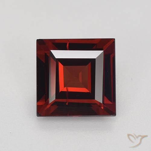 1.98ct 天然 深血红色 镁铝榴石石榴石, 正方形, VVS-VS