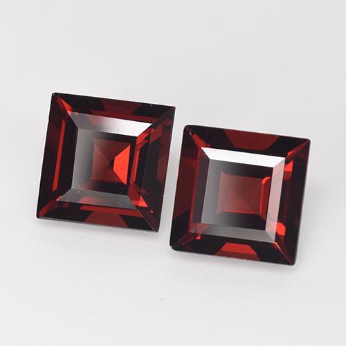 5.53天然红色镁铝榴石，方形，7.9×7.8毫米，VVS-VS