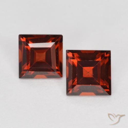 0.84天然红色镁铝榴石，方形，4.1×4毫米，VS