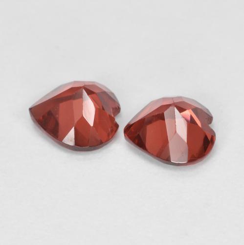 1.11天然红色镁铝榴石，心形，5.1×4.9毫米，VVS-VS