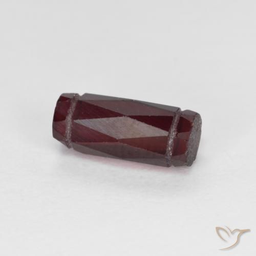 1.88ct 天然 桑格利亚红 镁铝榴石石榴石, 花式切割, VS