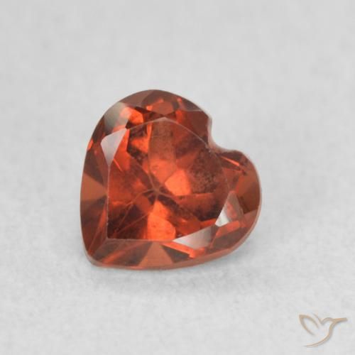 0.60ct 天然 醋栗红 镁铝榴石石榴石, 心形, VVS